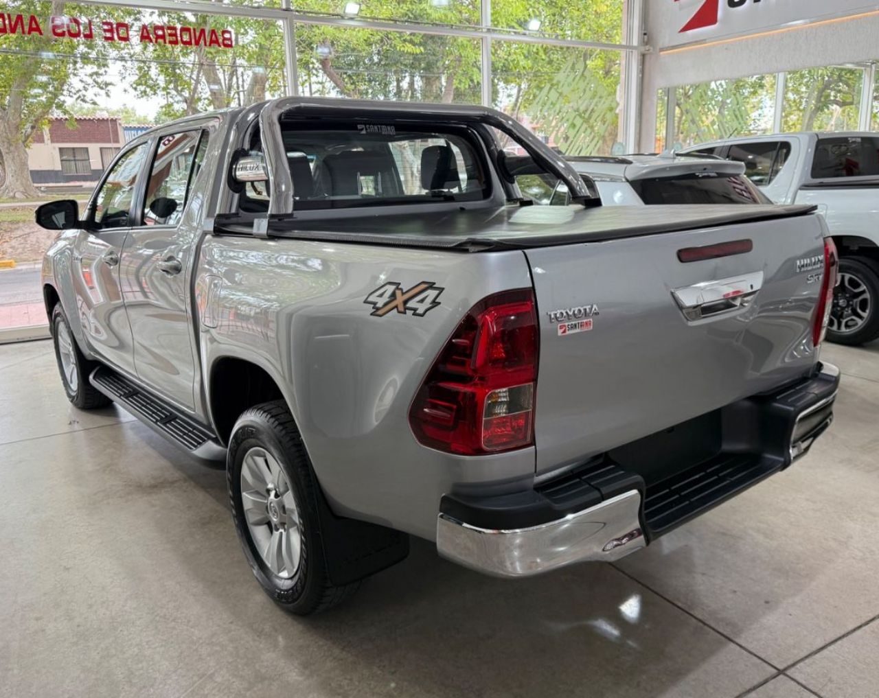 Toyota Hilux Usada Financiado en Mendoza, deRuedas