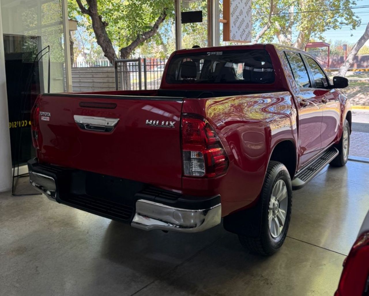 Toyota Hilux Usada Financiado en Mendoza, deRuedas