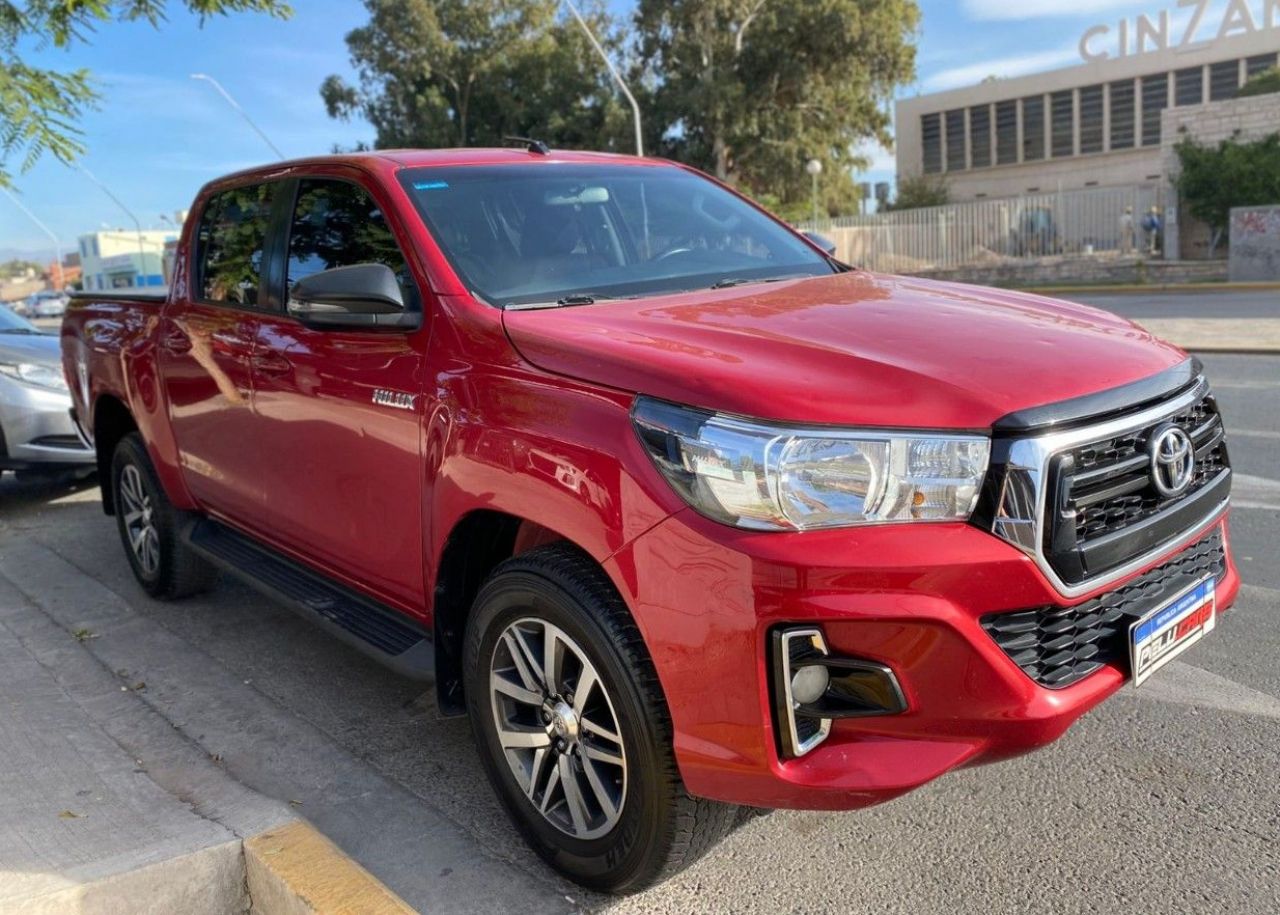 Toyota Hilux Usada Financiado en San Juan, deRuedas