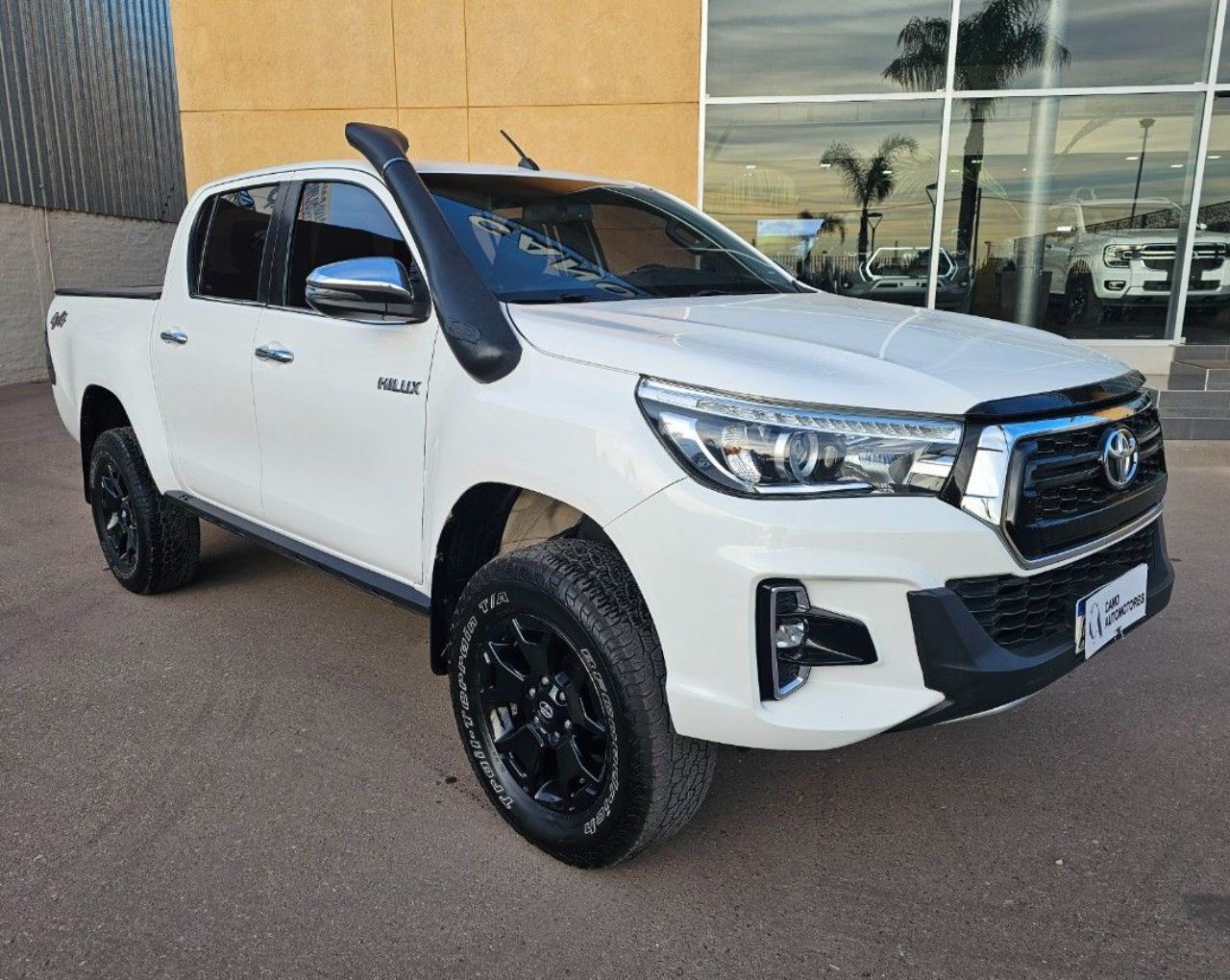 Toyota Hilux Usada Financiado en Mendoza, deRuedas