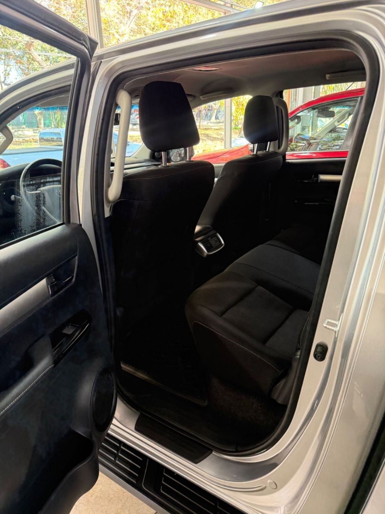 Toyota Hilux Usada Financiado en Mendoza, deRuedas