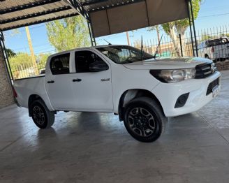 Toyota Hilux Usada en Mendoza Financiado