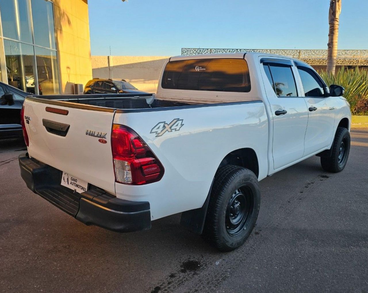 Toyota Hilux Usada Financiado en Mendoza, deRuedas