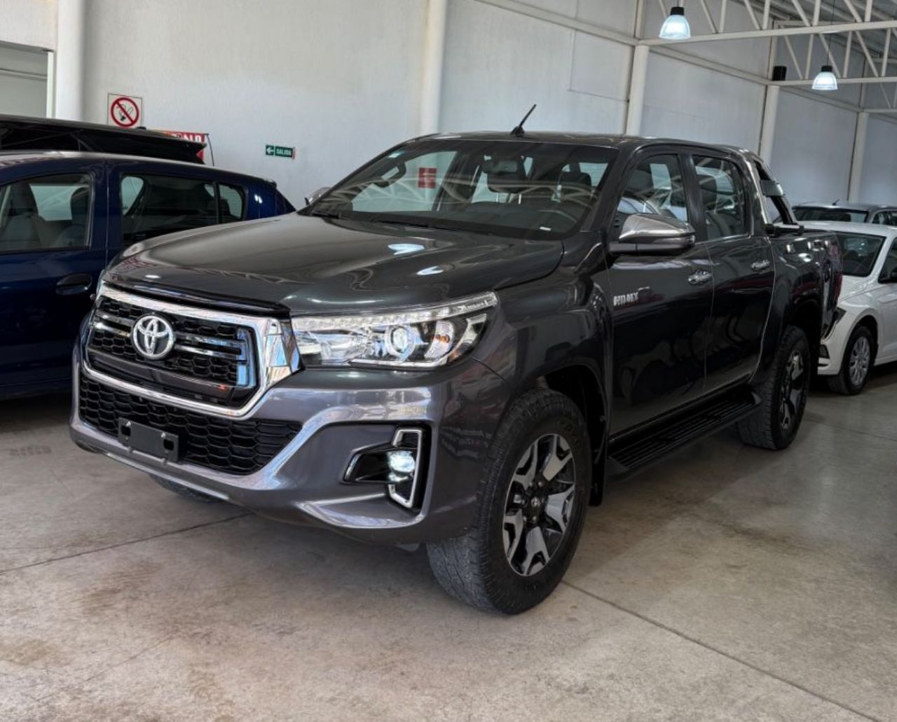 Toyota Hilux Usada Financiado en Mendoza, deRuedas