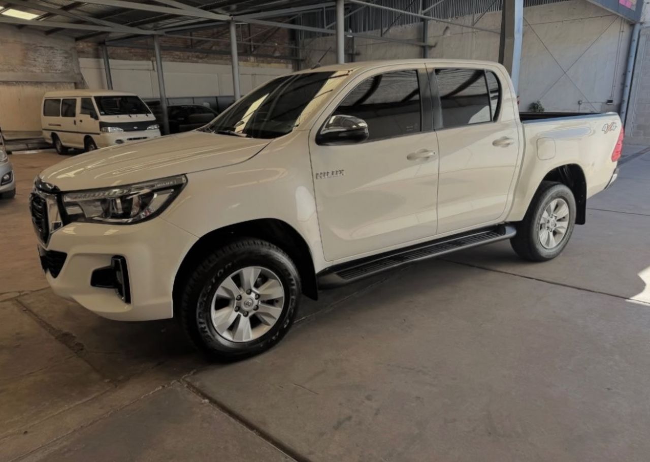 Toyota Hilux Usada en Mendoza, deRuedas