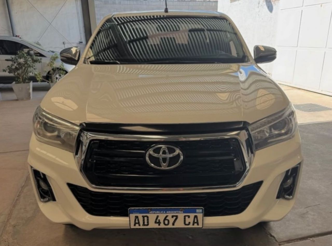Toyota Hilux Usada en Mendoza, deRuedas