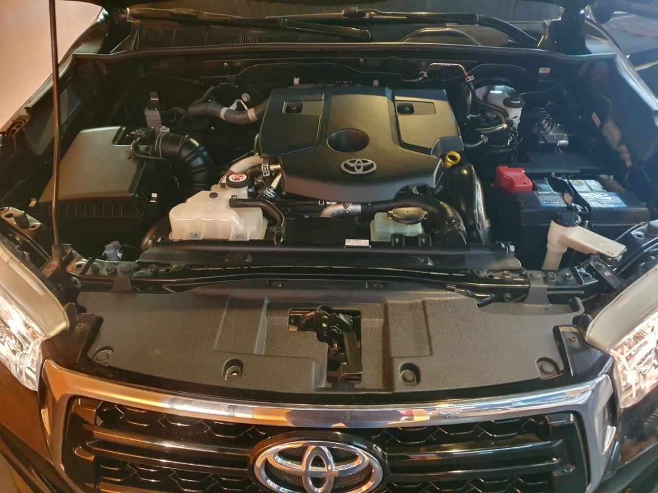 Toyota Hilux Usada en Mendoza, deRuedas
