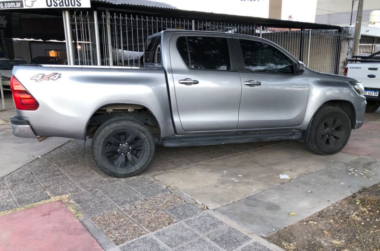 Toyota Hilux Usada en Salta, deRuedas