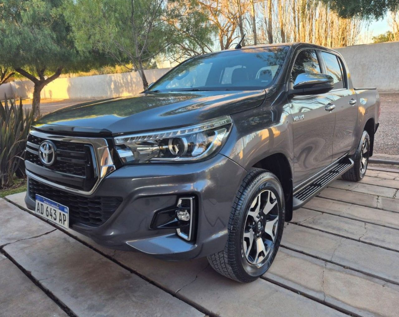 Toyota Hilux Usada en Mendoza, deRuedas