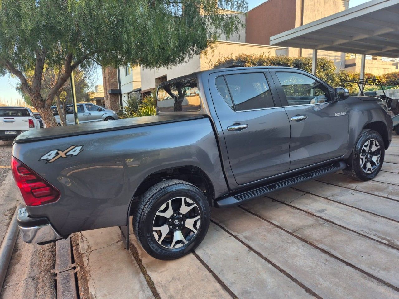 Toyota Hilux Usada en Mendoza, deRuedas