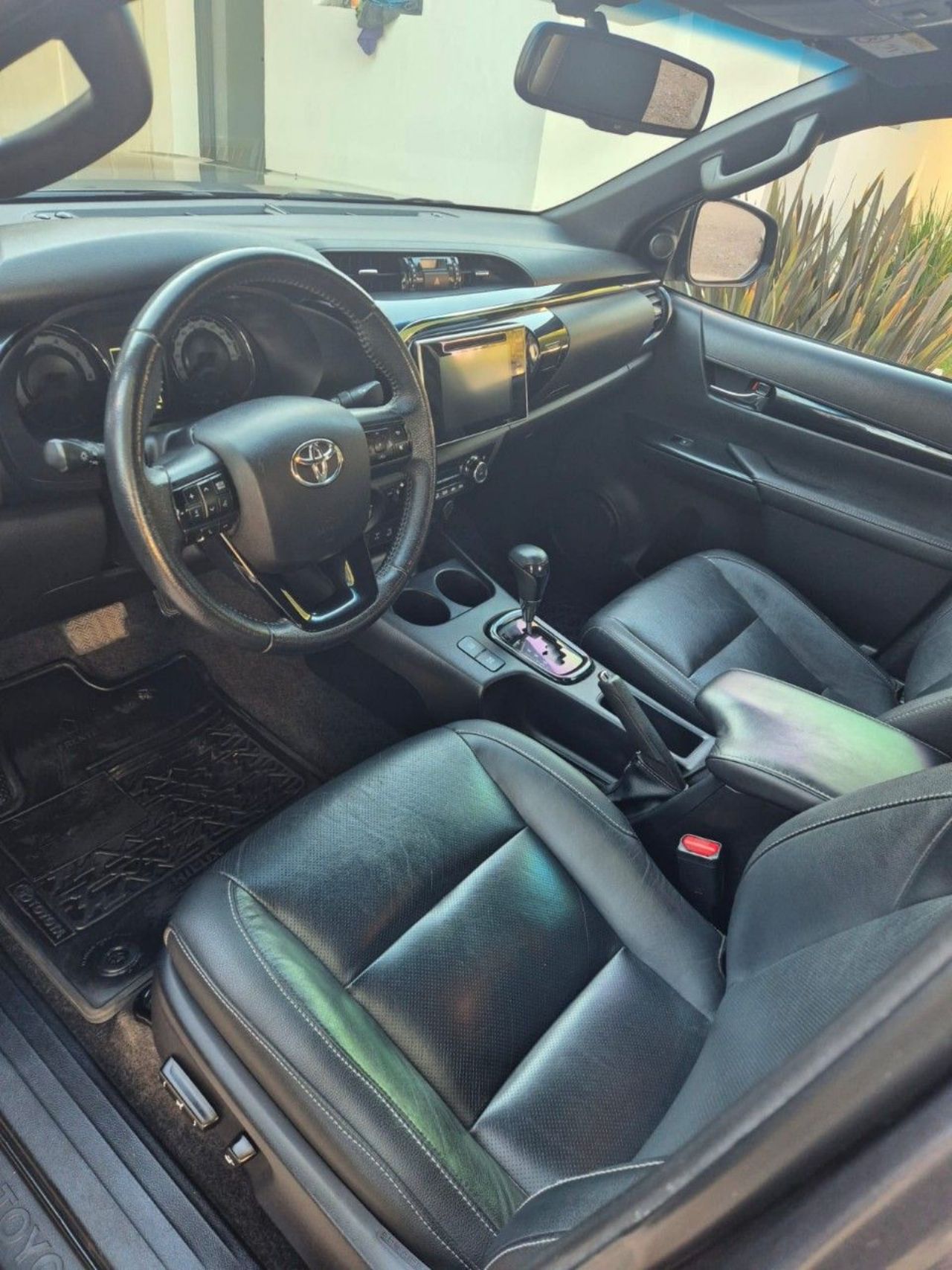 Toyota Hilux Usada en Mendoza, deRuedas