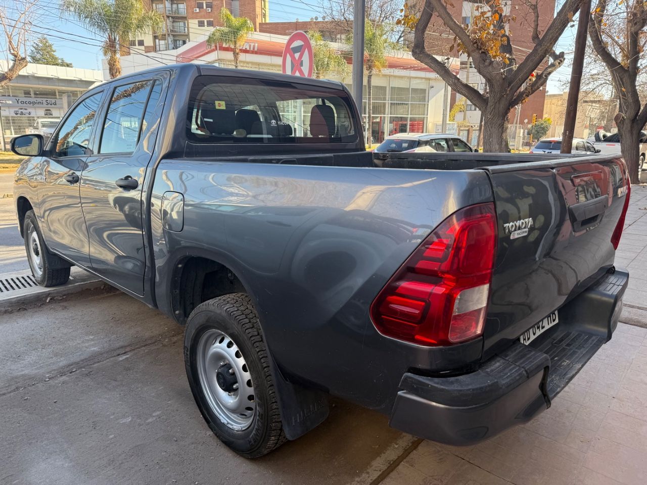 Toyota Hilux Usada en Mendoza, deRuedas