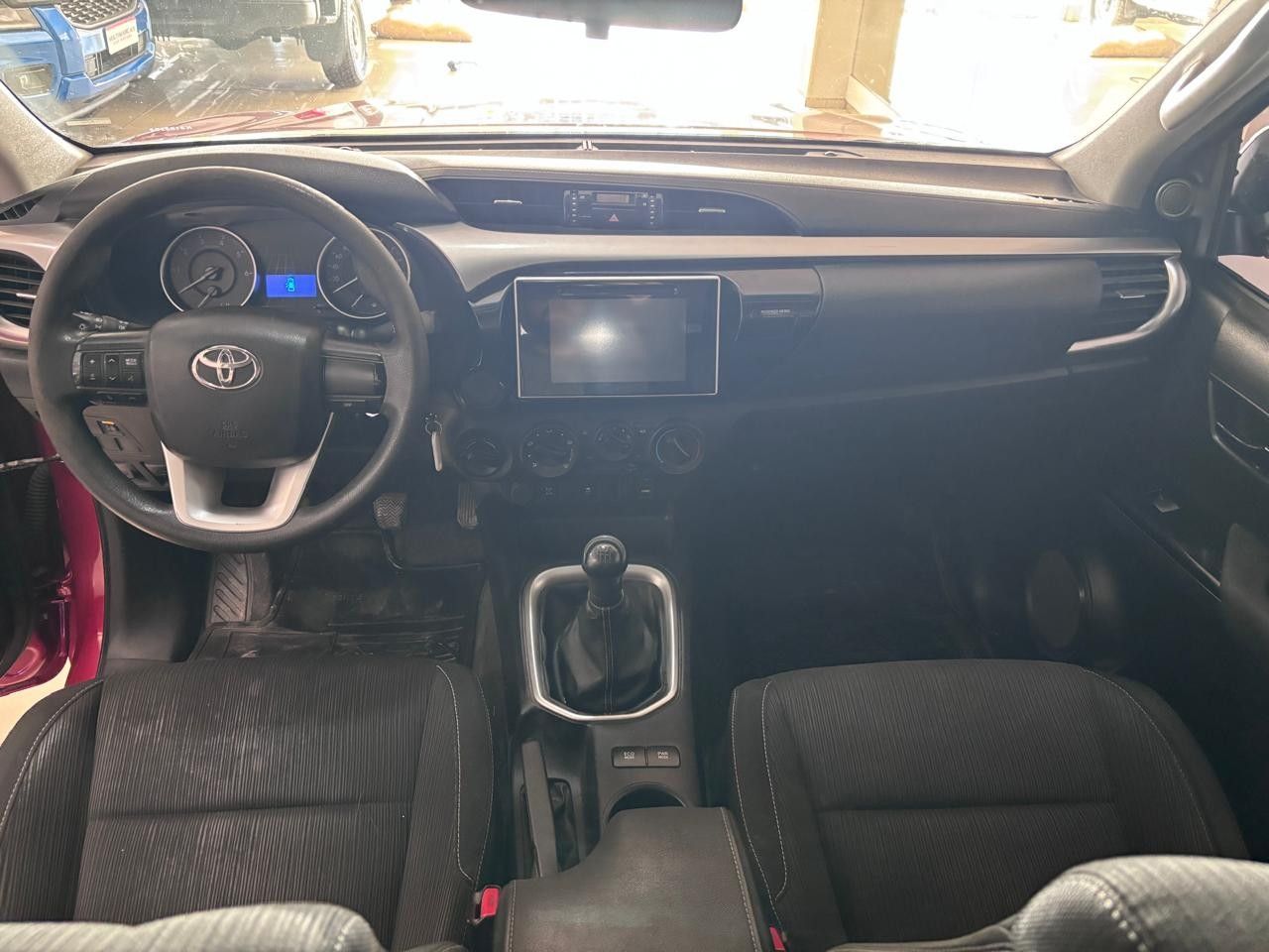 Toyota Hilux Usada Financiado en Mendoza, deRuedas