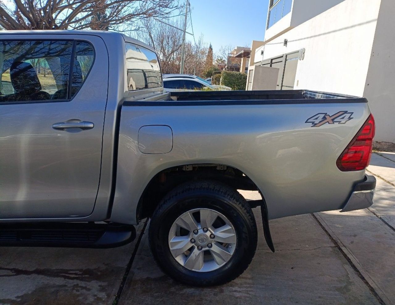 Toyota Hilux Usada en Mendoza, deRuedas