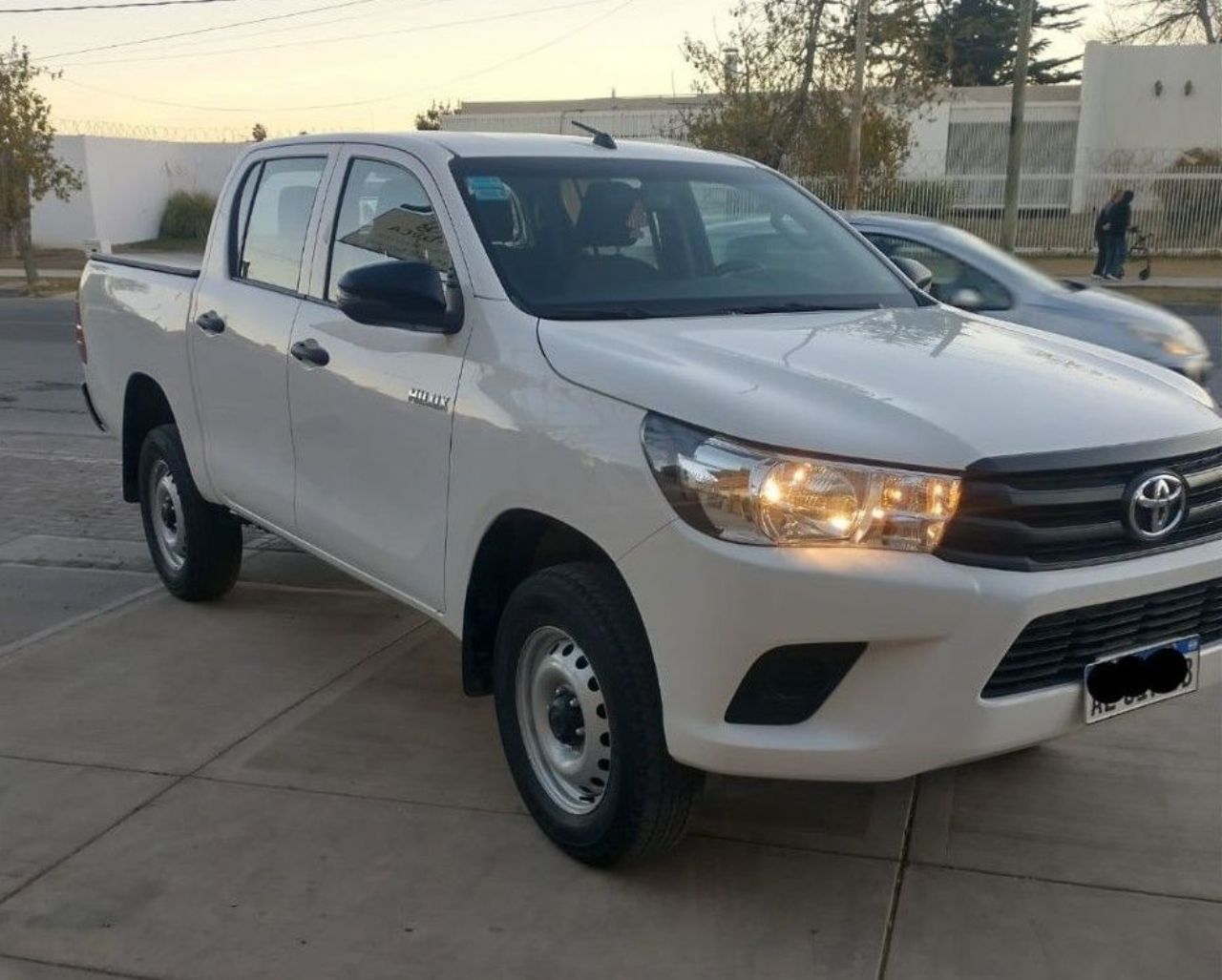 Toyota Hilux Usada en Mendoza, deRuedas