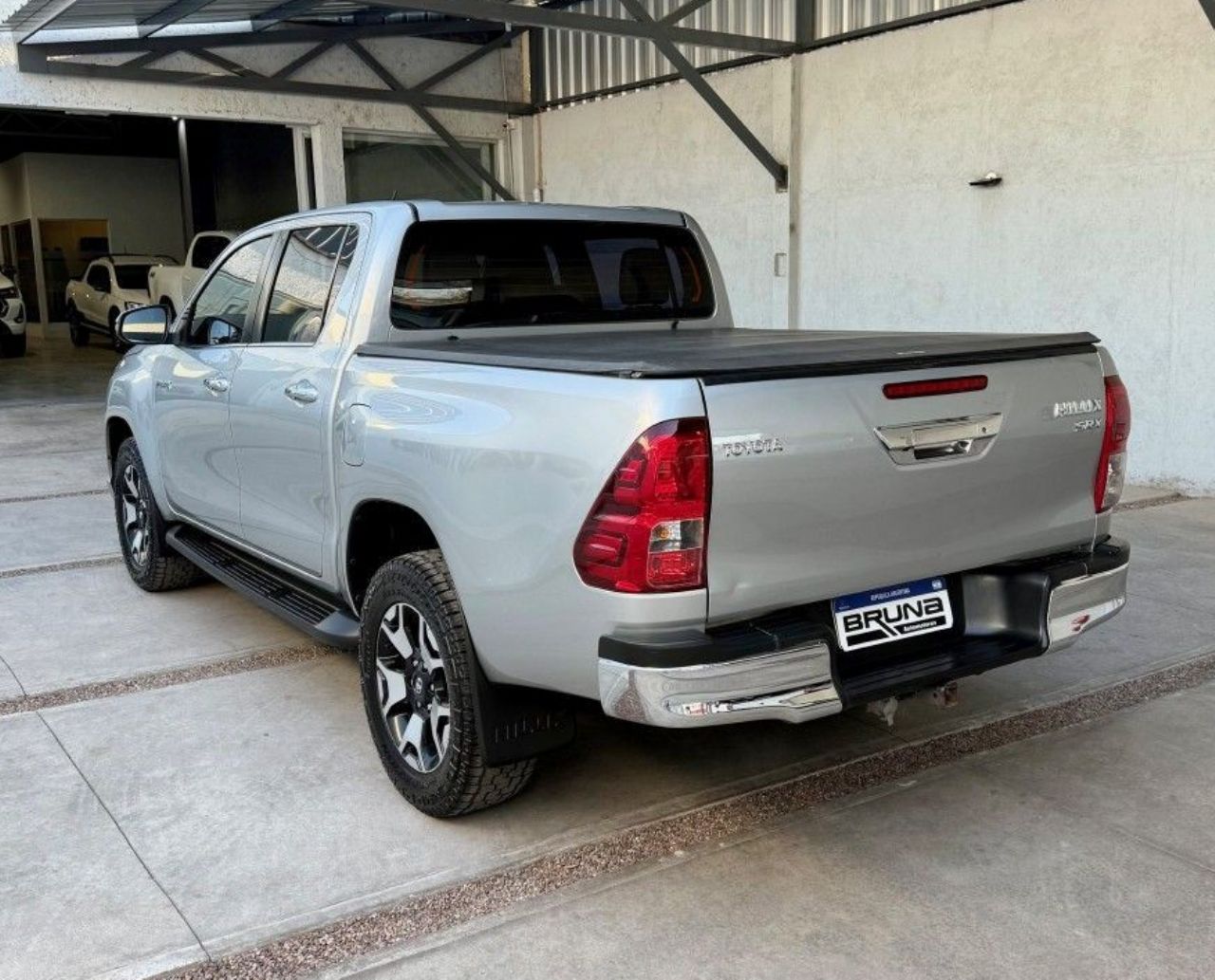 Toyota Hilux Usada Financiado en Mendoza, deRuedas