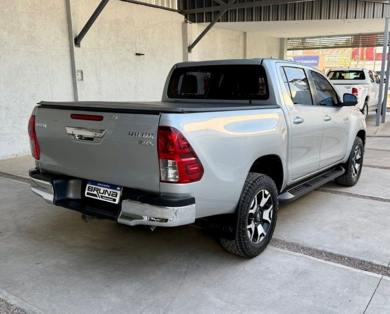 Toyota Hilux Usada Financiado en Mendoza, deRuedas