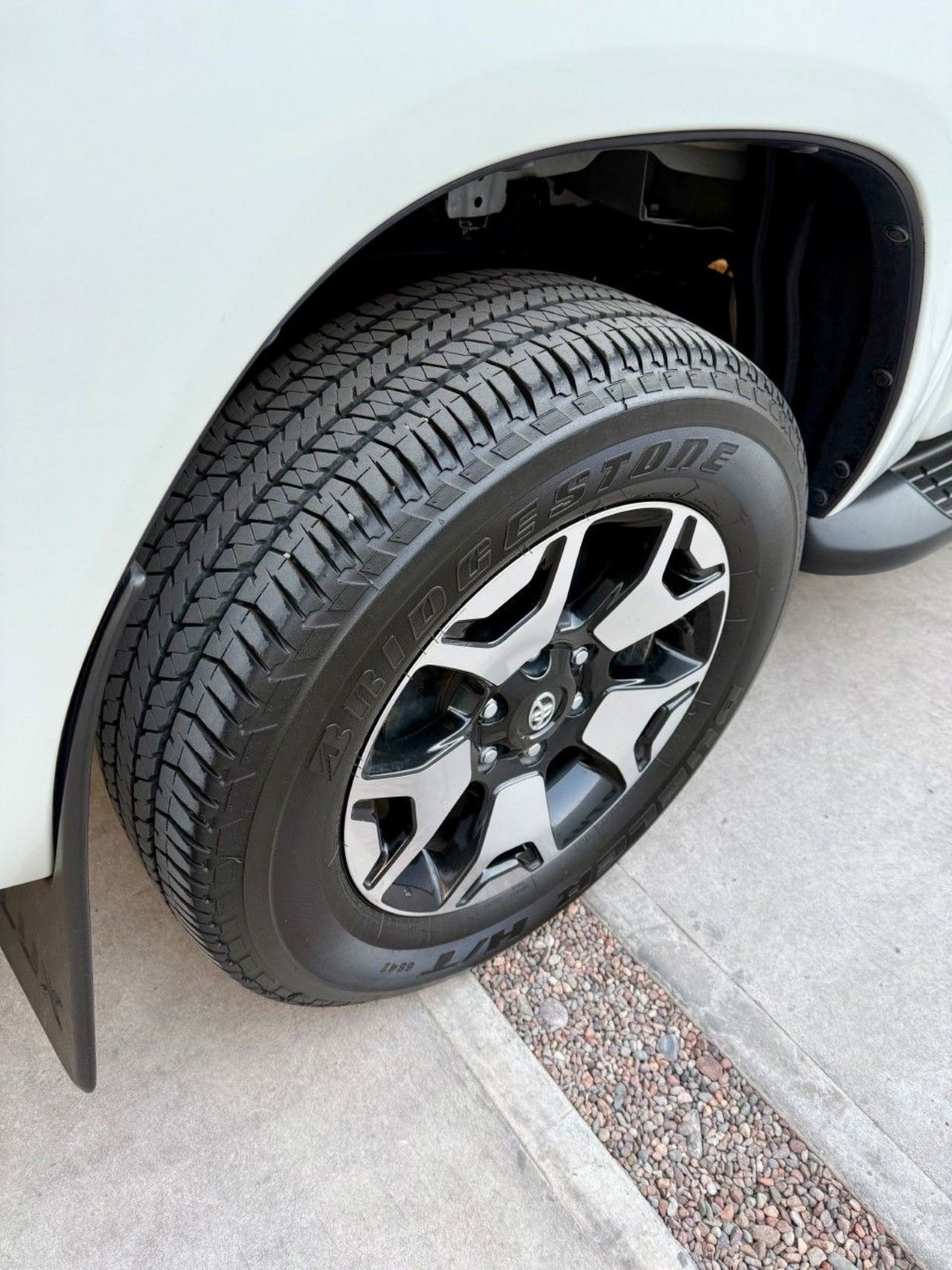 Toyota Hilux Usada Financiado en Mendoza, deRuedas