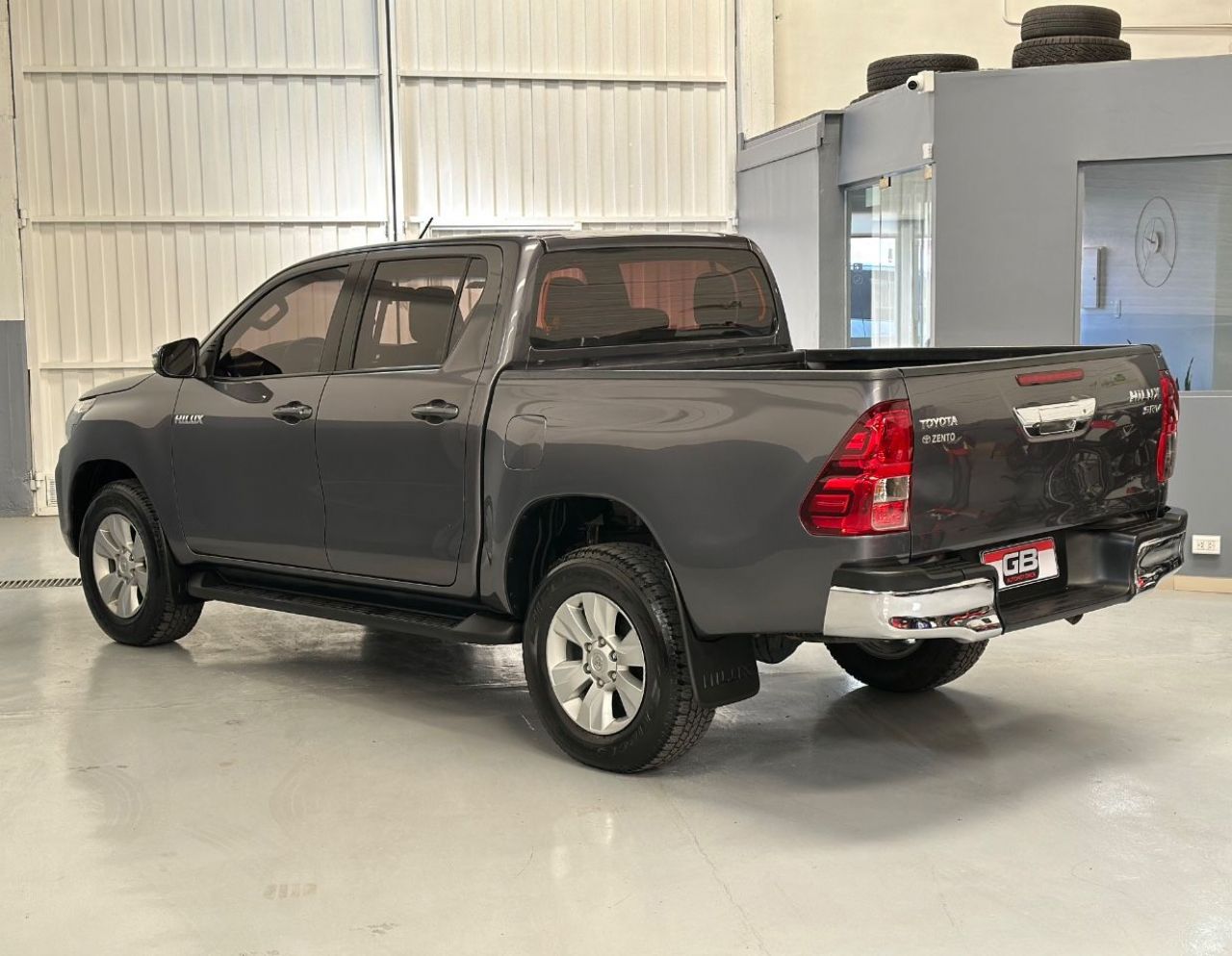 Toyota Hilux Usada Financiado en Mendoza, deRuedas