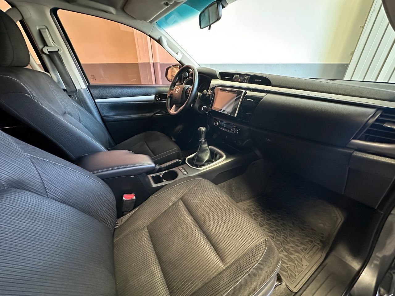 Toyota Hilux Usada Financiado en Mendoza, deRuedas