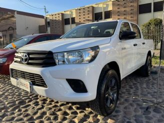 Toyota Hilux Usada en Mendoza Financiado