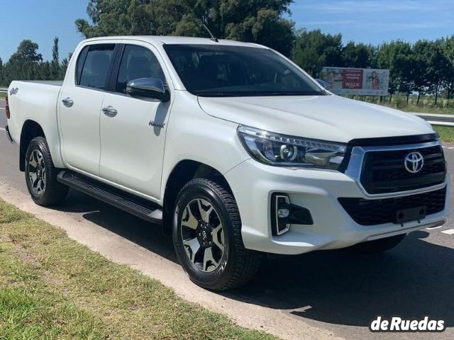 Toyota Hilux Usada en Mendoza, deRuedas