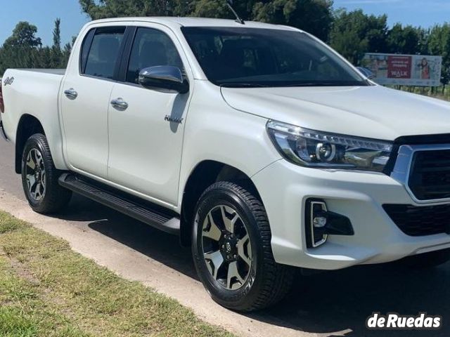 Toyota Hilux Usada en Mendoza, deRuedas