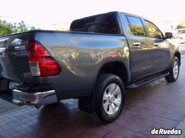 Toyota Hilux Usada en Mendoza, deRuedas