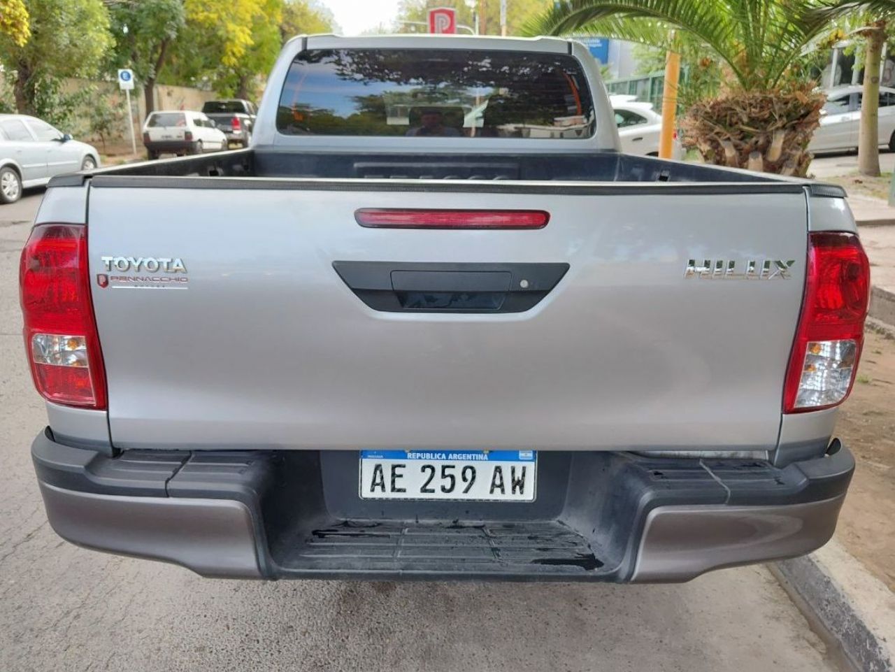 Toyota Hilux Usada en Mendoza, deRuedas