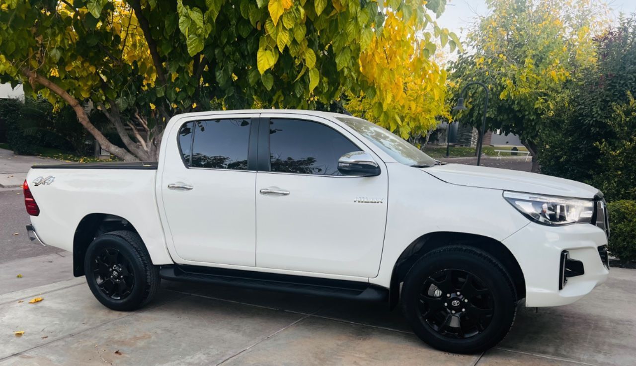 Toyota Hilux Usada en Mendoza, deRuedas