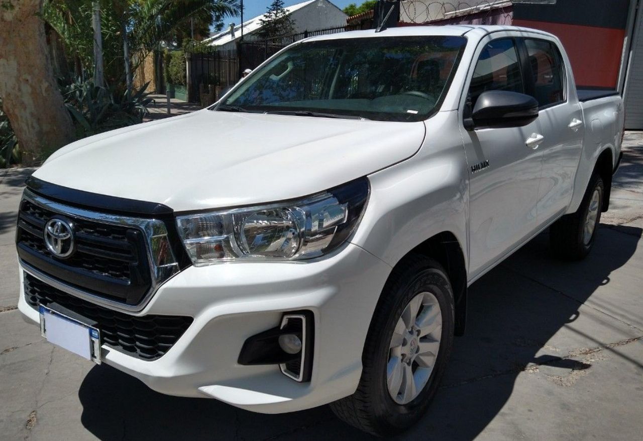 Toyota Hilux Usada en Mendoza, deRuedas