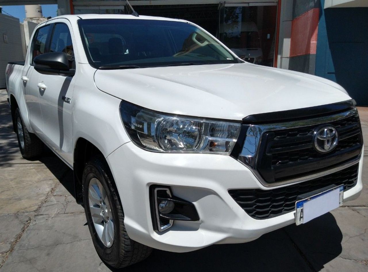 Toyota Hilux Usada en Mendoza, deRuedas