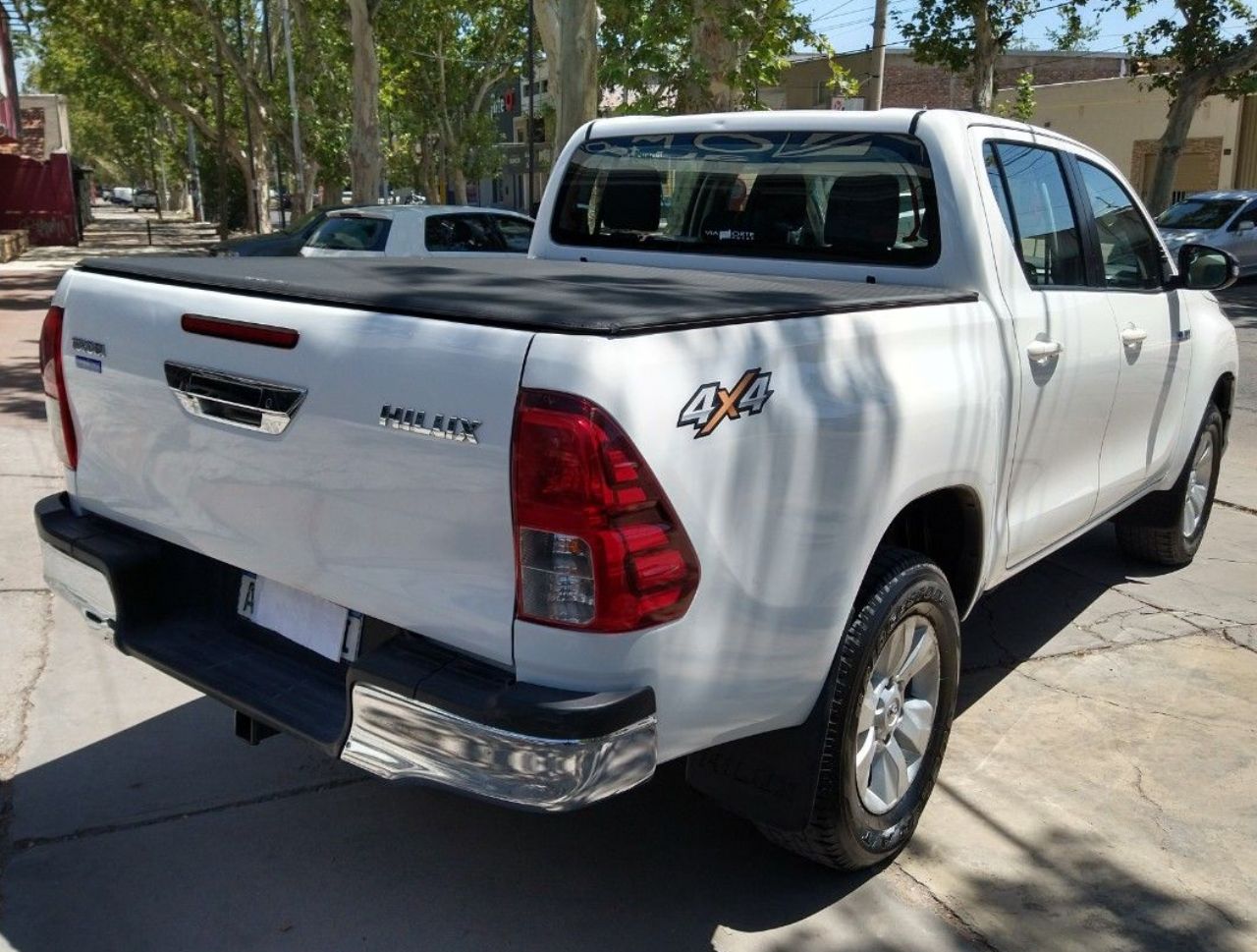 Toyota Hilux Usada en Mendoza, deRuedas