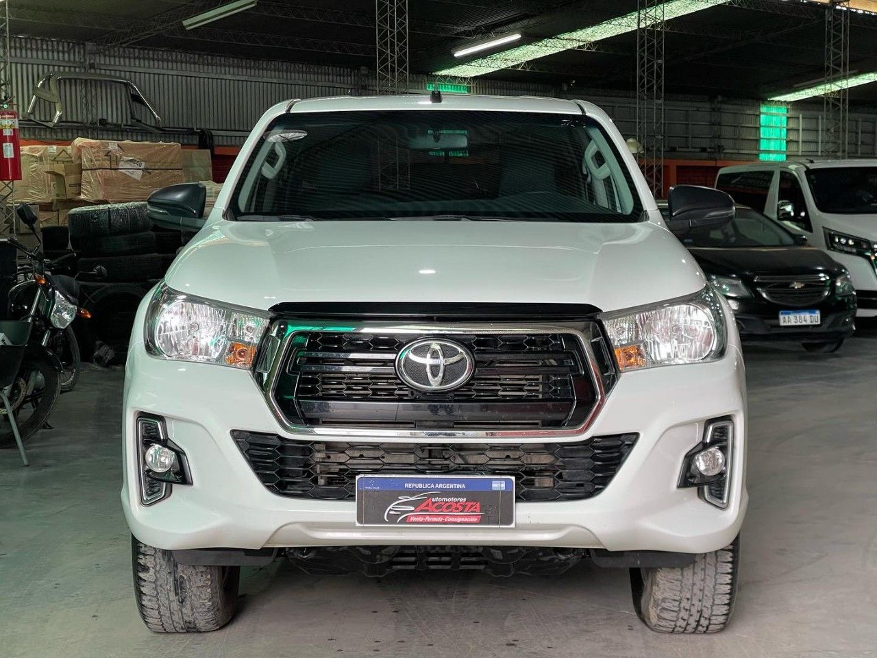 Toyota Hilux Usada en San Juan, deRuedas