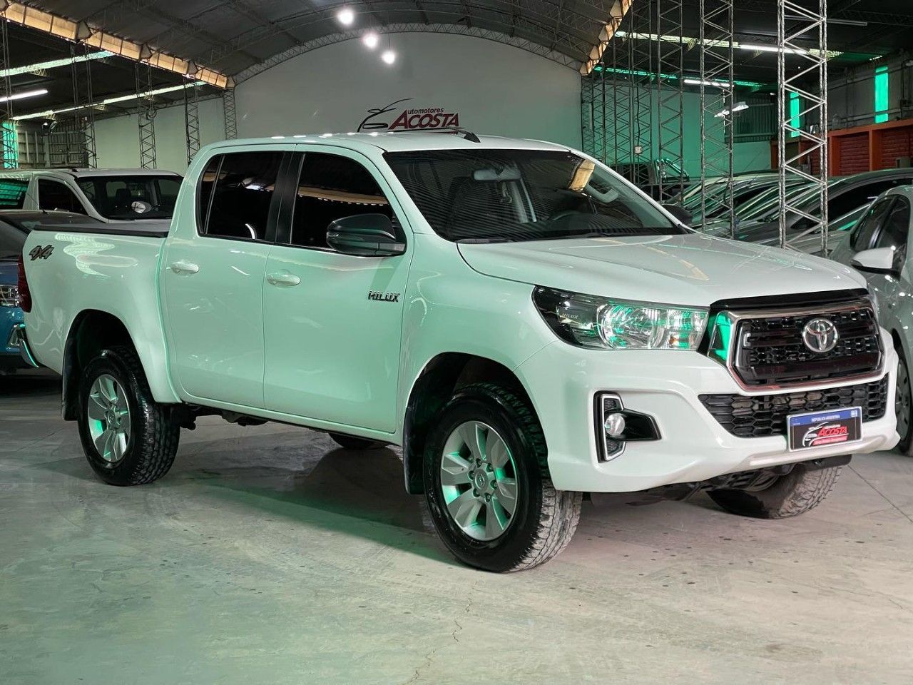 Toyota Hilux Usada en San Juan, deRuedas
