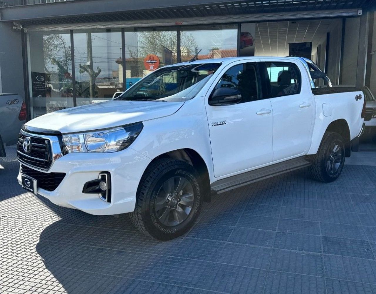 Toyota Hilux Usada en Mendoza, deRuedas