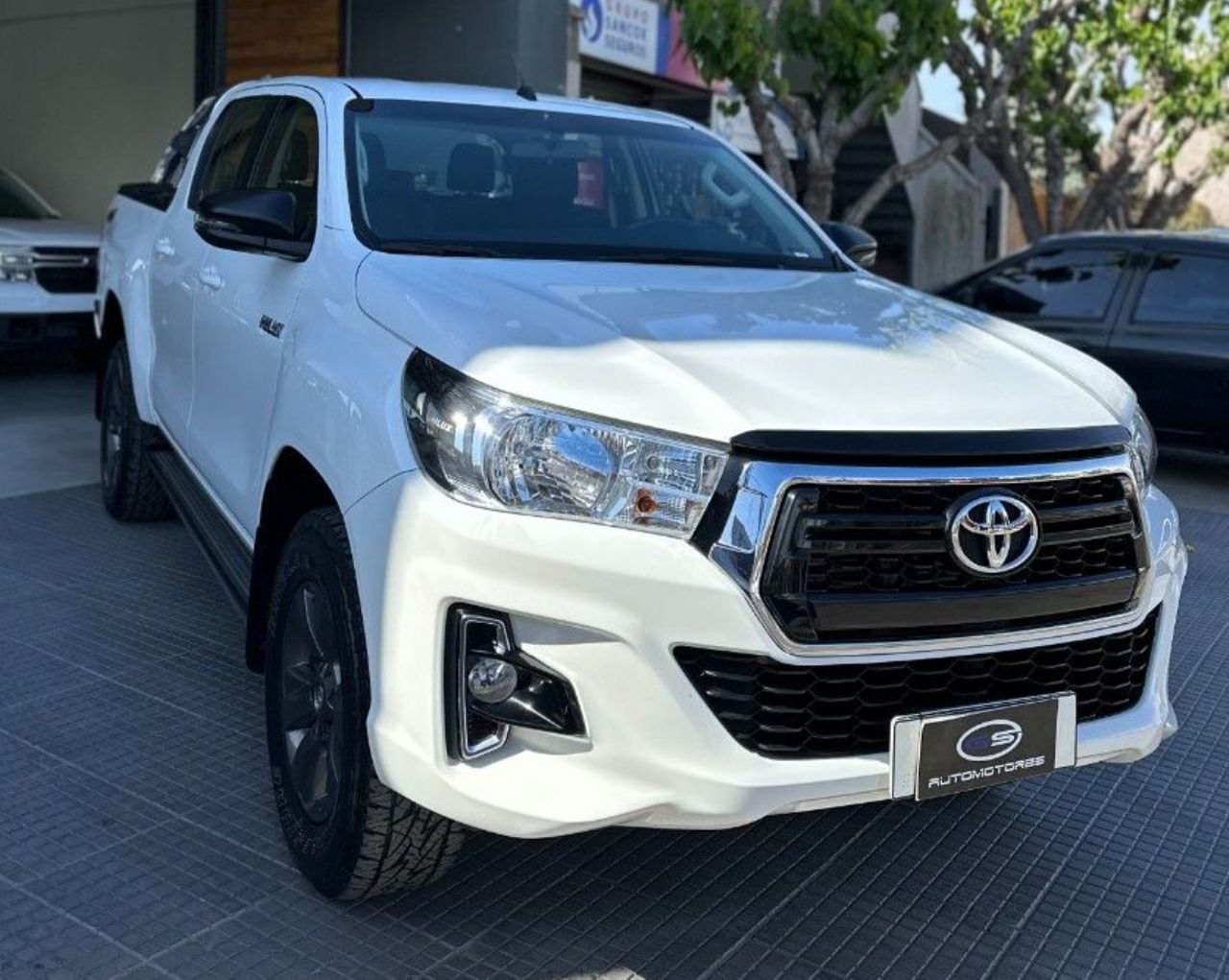 Toyota Hilux Usada Financiado en Mendoza, deRuedas