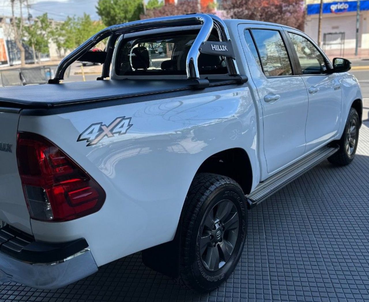 Toyota Hilux Usada en Mendoza, deRuedas