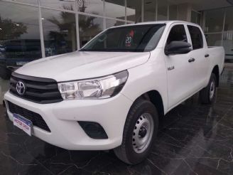 Toyota Hilux Usada en San Juan Financiado