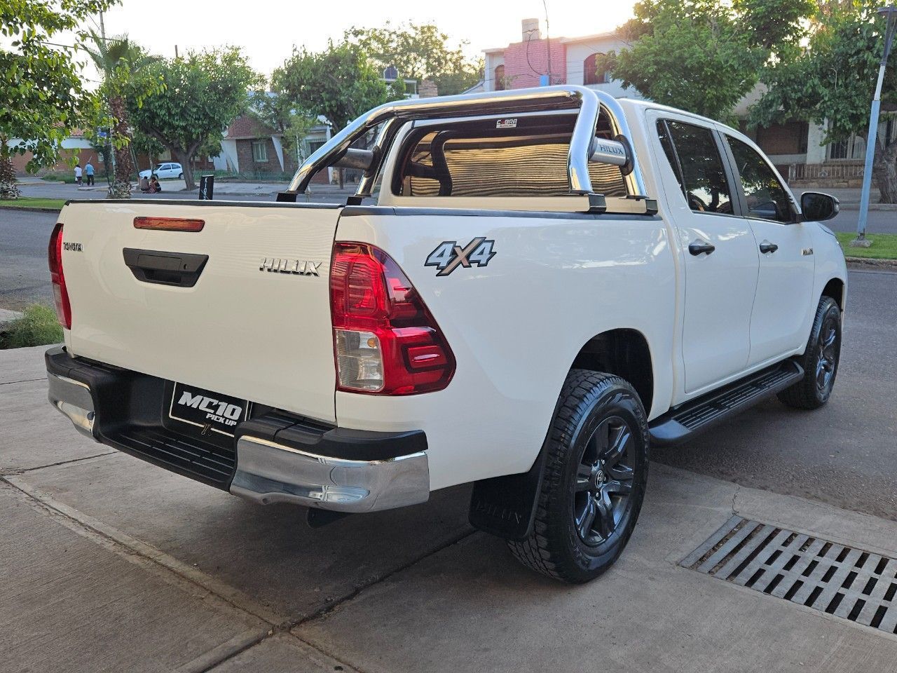 Toyota Hilux Usada Financiado en Mendoza, deRuedas
