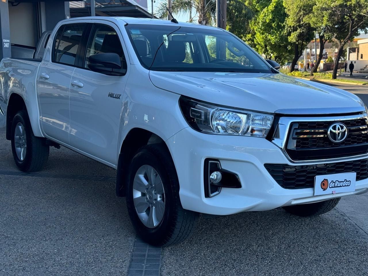 Toyota Hilux Usada en Córdoba, deRuedas