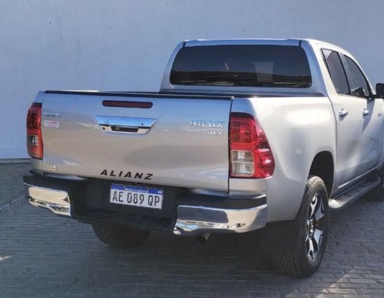 Toyota Hilux Usada en San Luis, deRuedas