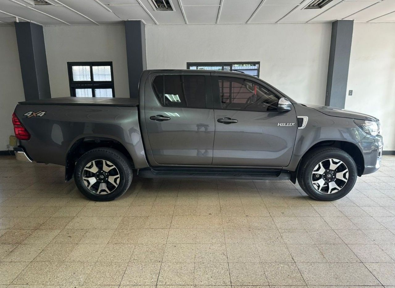 Toyota Hilux Usada en Mendoza, deRuedas