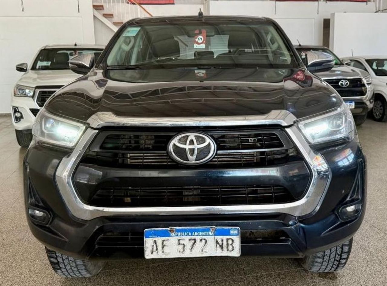 Toyota Hilux Usada en San Luis, deRuedas