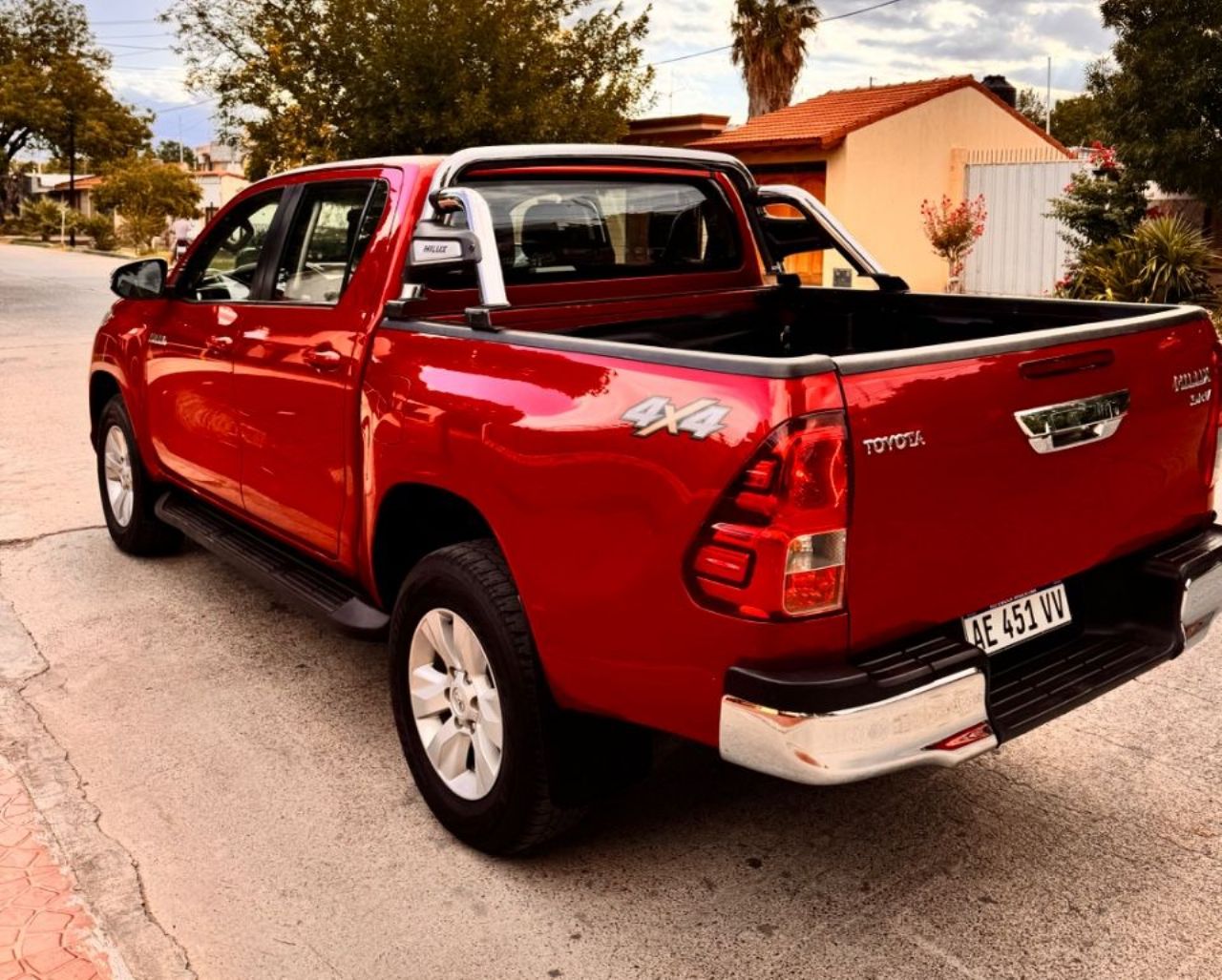Toyota Hilux Usada en Mendoza, deRuedas
