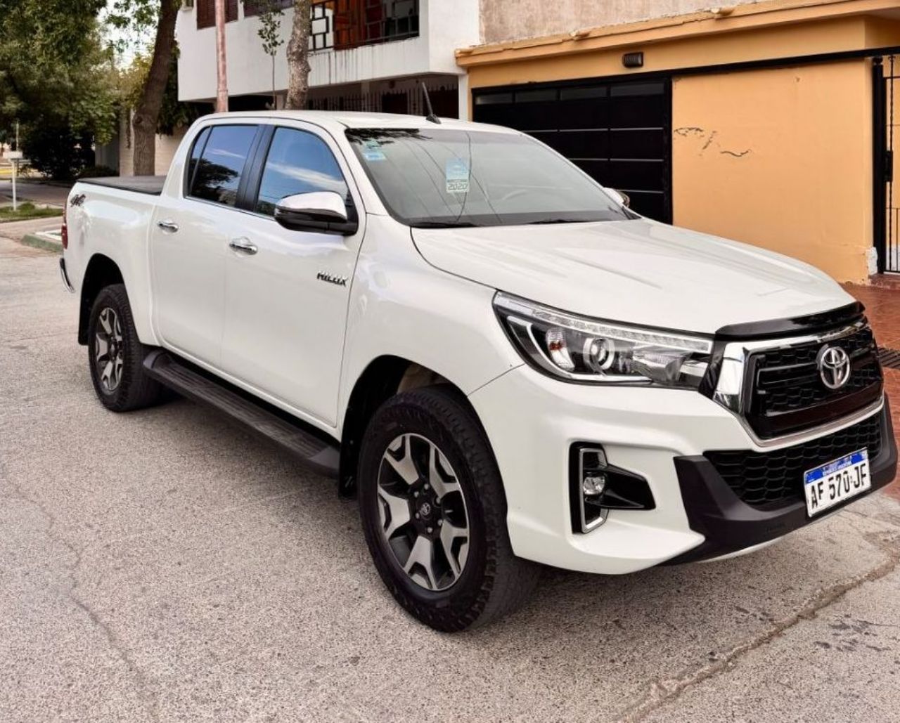 Toyota Hilux Usada en Mendoza, deRuedas