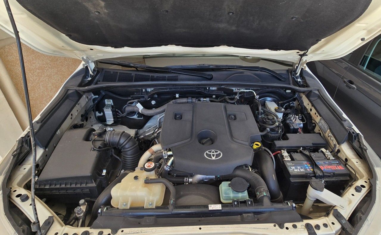 Toyota Hilux Usada Financiado en Mendoza, deRuedas