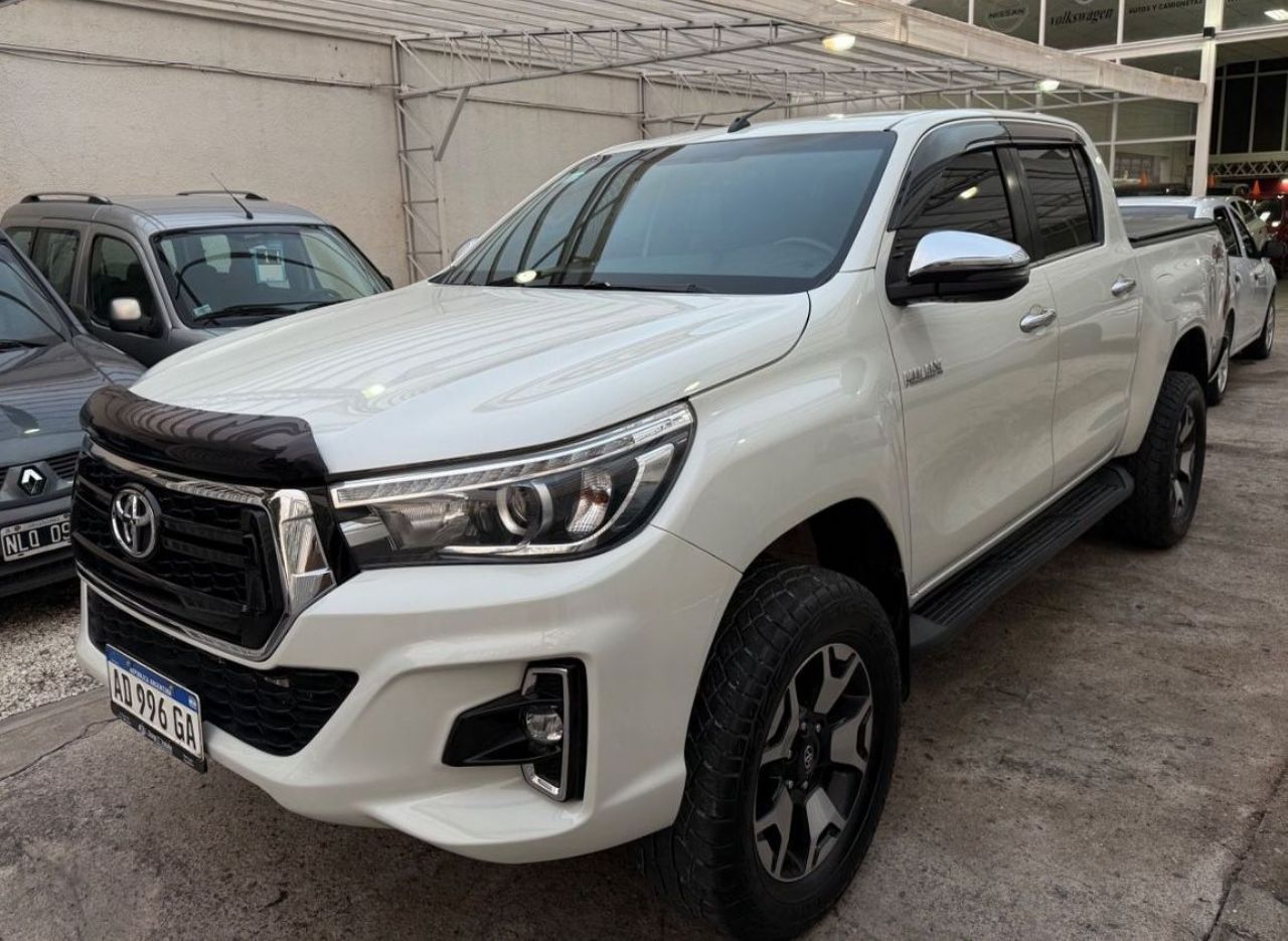 Toyota Hilux Usada en San Luis, deRuedas