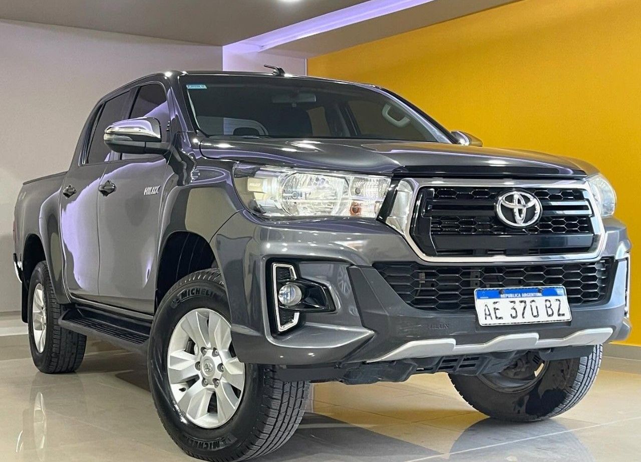 Toyota Hilux Usada Financiado en San Juan, deRuedas