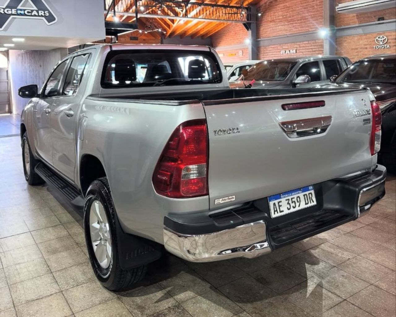 Toyota Hilux Usada Financiado en San Juan, deRuedas